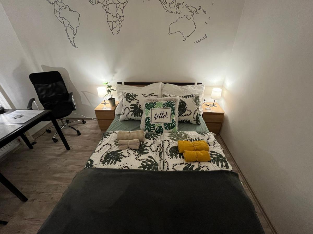 Garibaldik Apartman Budapest Luaran gambar