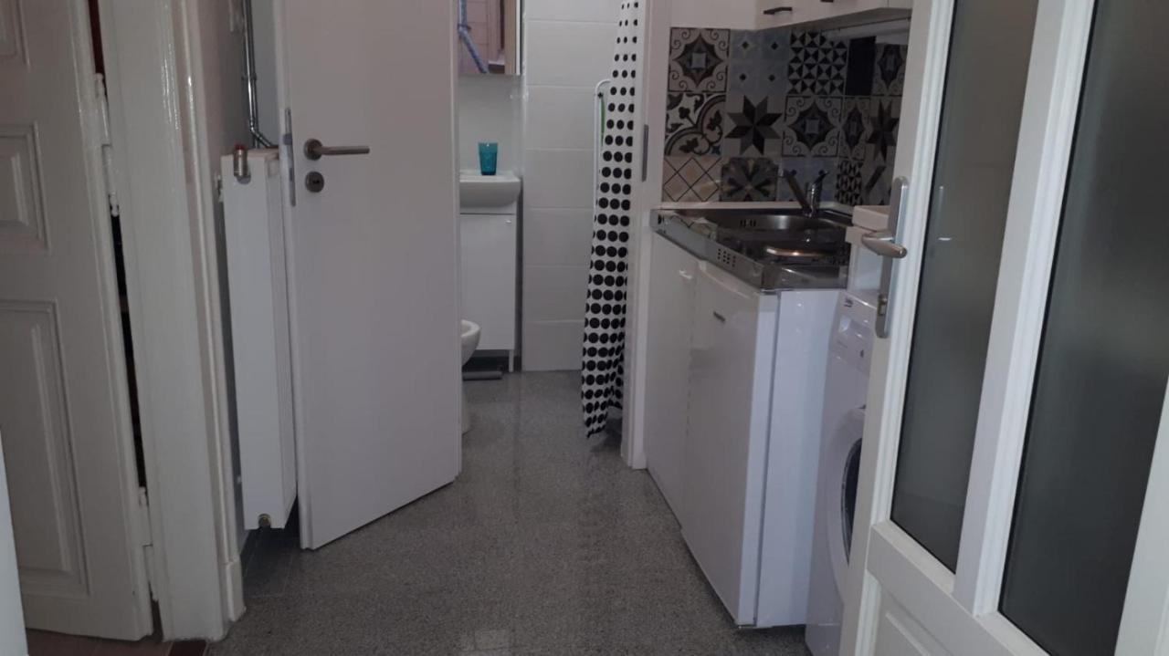 Garibaldik Apartman Budapest Luaran gambar